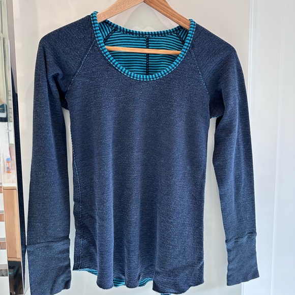 Lululemon Open Your Heart long sleeve crew neck navy sz 6 - Picture 2 of 10